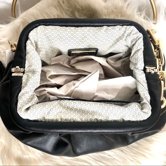 SOLD NWT Urban Expressions Cassie Bag in Black - Picture 7 of 8